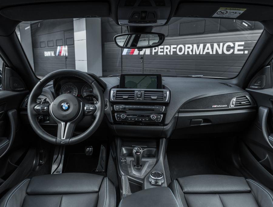  BMW M2 Coupe M Performance Accessories 2016 года  (фото 21 из 21)